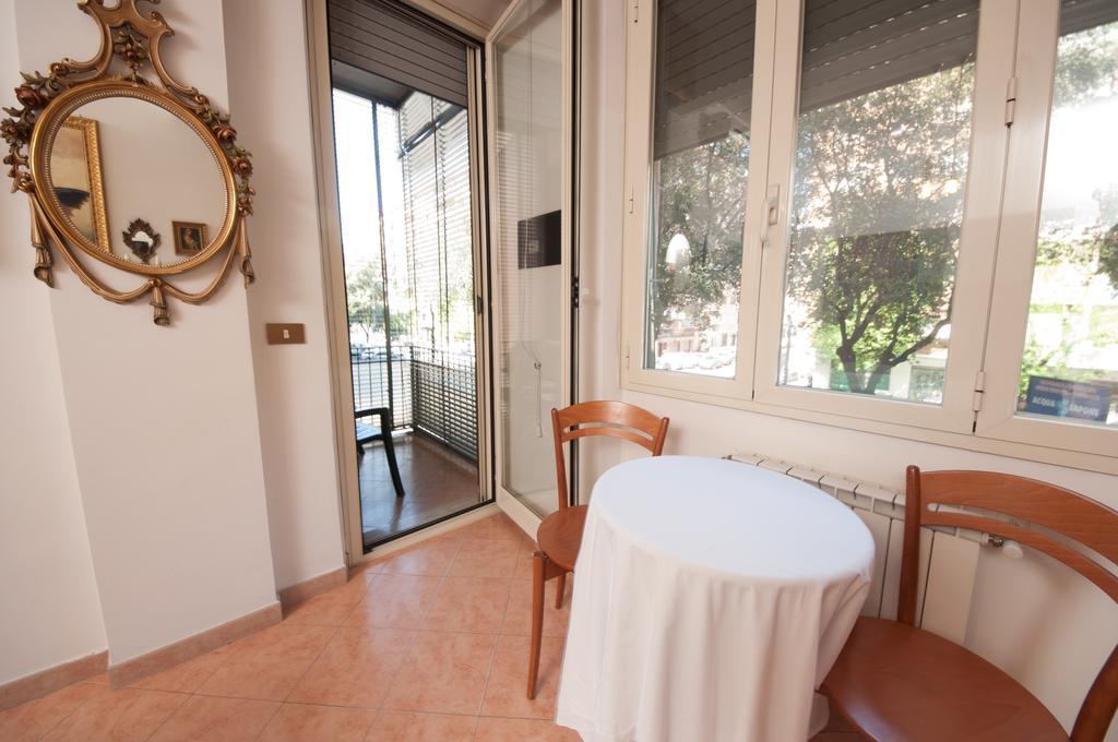Suites Oliveri Viale Marconi Róma Kültér fotó