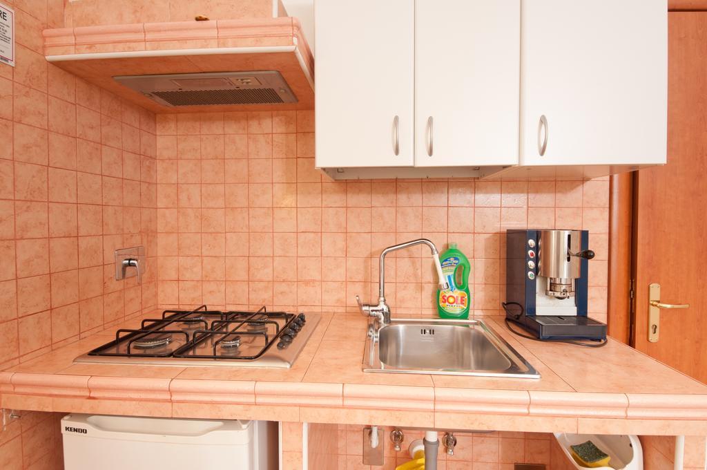 Suites Oliveri Viale Marconi Róma Kültér fotó