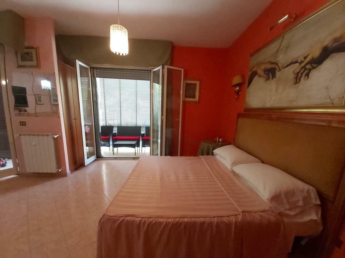 Suites Oliveri Viale Marconi Róma Kültér fotó