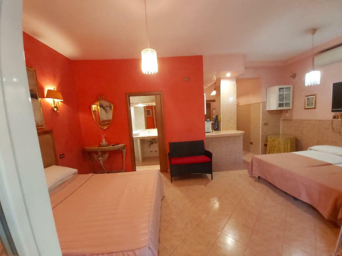 Suites Oliveri Viale Marconi Róma Kültér fotó